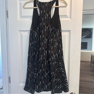 Black Arrow Print Racerback Dress